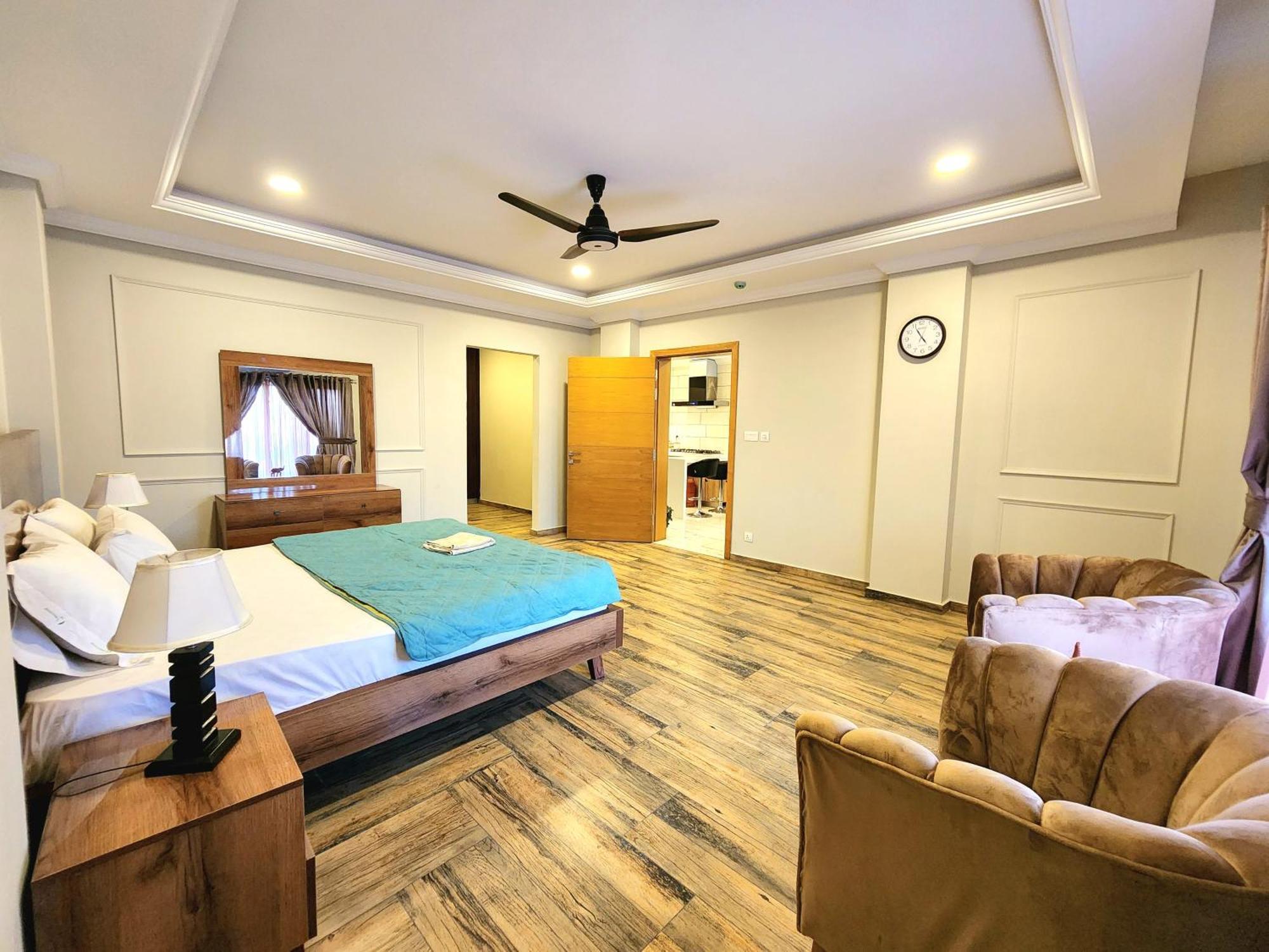 Executive Apartments In Bahria Heights Rawalpindi Ruang foto